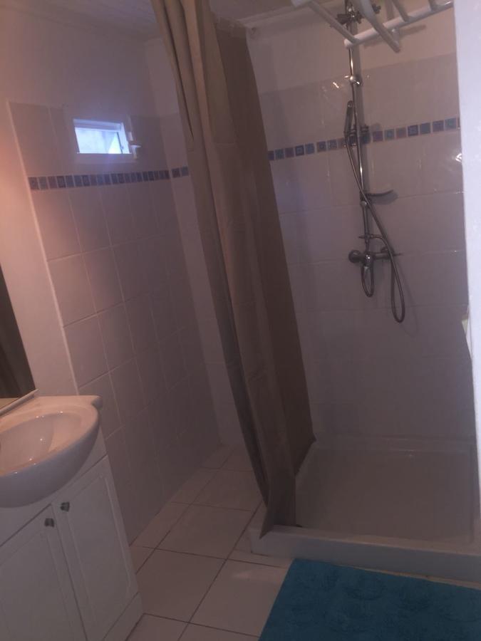 Location Bas De Maison Hotell Sainte-Anne  Eksteriør bilde