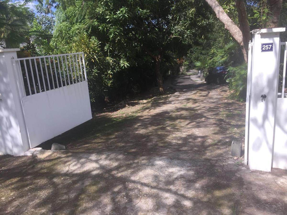 Location Bas De Maison Hotell Sainte-Anne  Eksteriør bilde